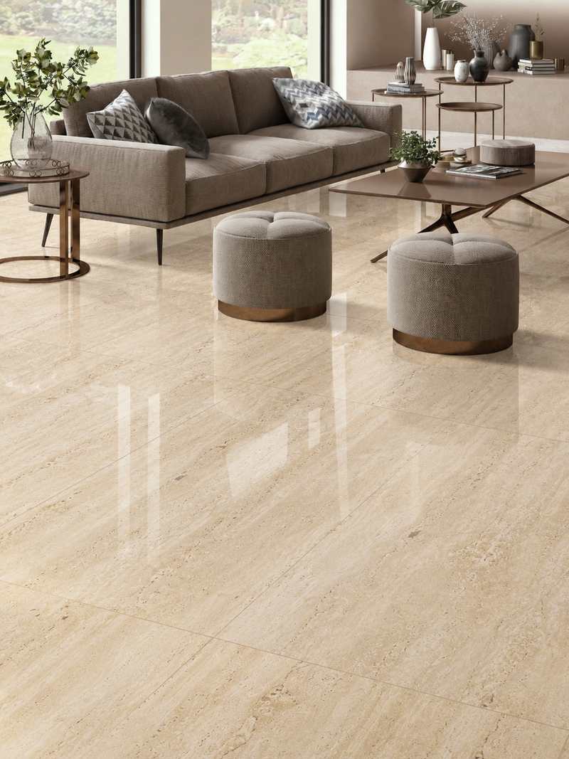 Sala con Travertino Brillante